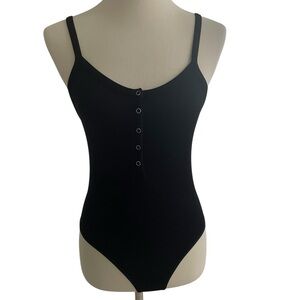 BOZZOLO Black Sleeveless Fitted‎ Bodysuit * Size Small/Medium